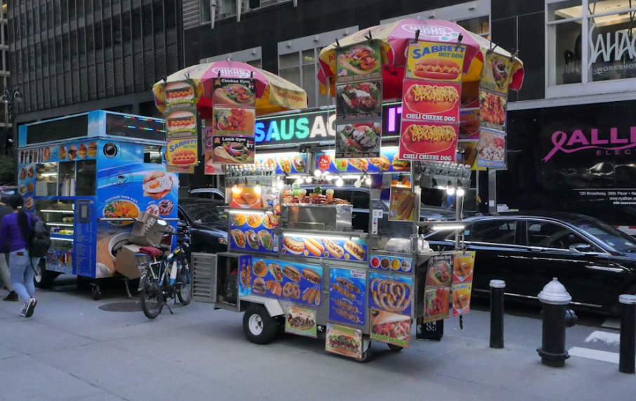 Comment les food trucks peuvent utiliser légalement et efficacement les écrans numériques comme étalage
