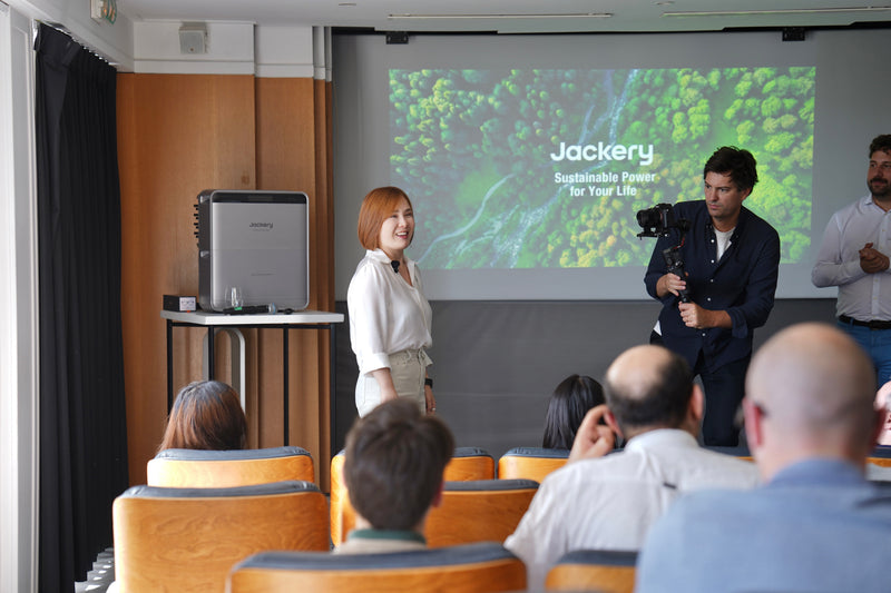 Jackery présente la gamme SolarVault 3 lors d’un événement média à Paris